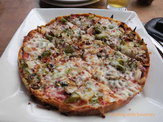 Thin crust pizza at Malnati's