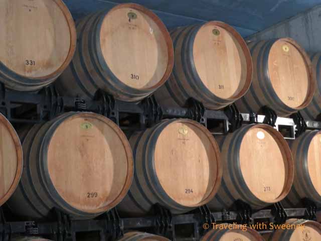 Oak barrels from France and America