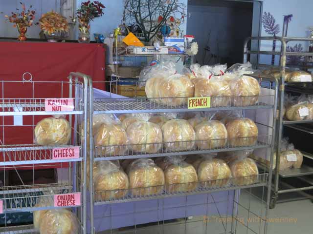 "Molokai bread at Kanemitsu Bakery"